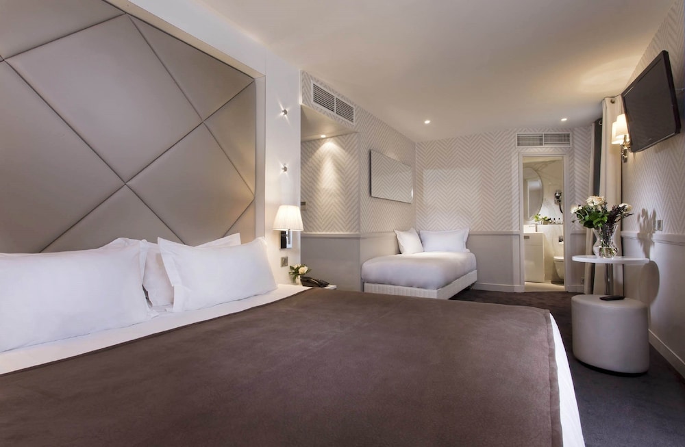 HOTEL LONGCHAMP ELYSEES