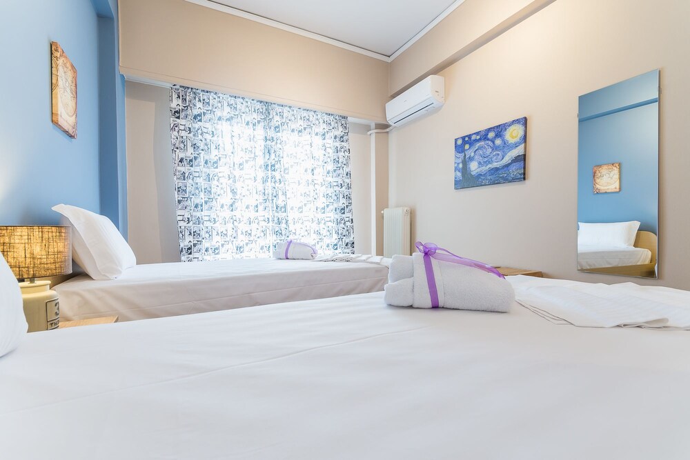 COMFY KERAMEIKOS APARTMENT