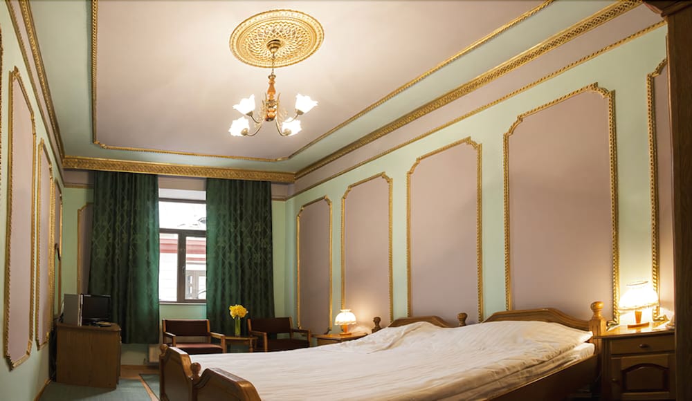 HOTEL KRETA