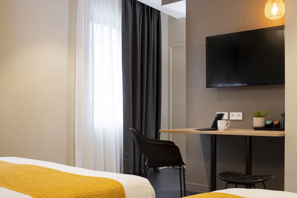 37 LODGE LA DÉFENSE COURBEVOIE
