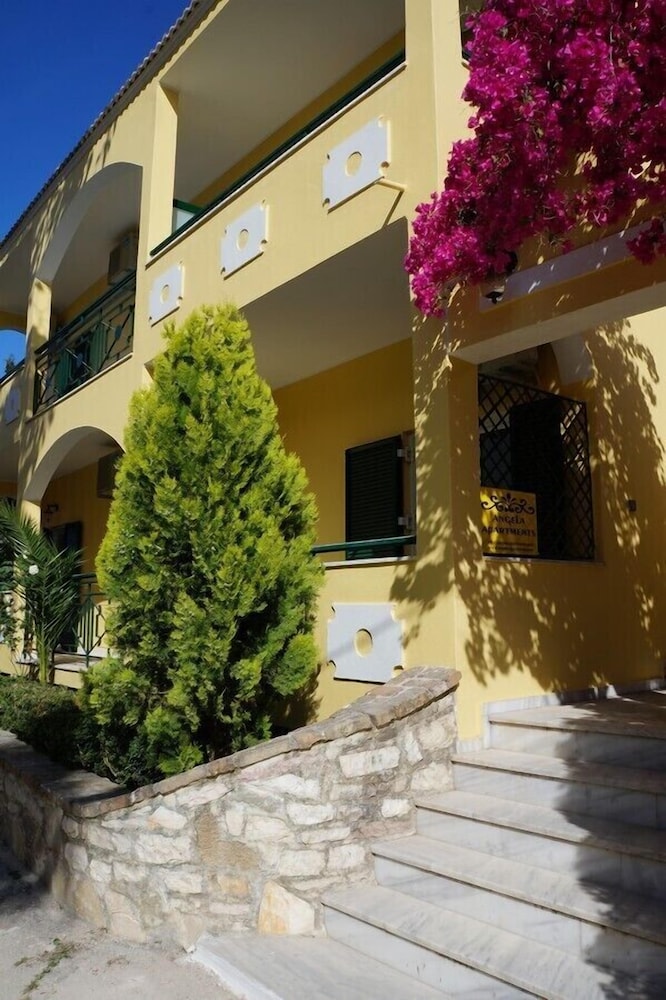 ANGELA APARTMENTS KAVOS