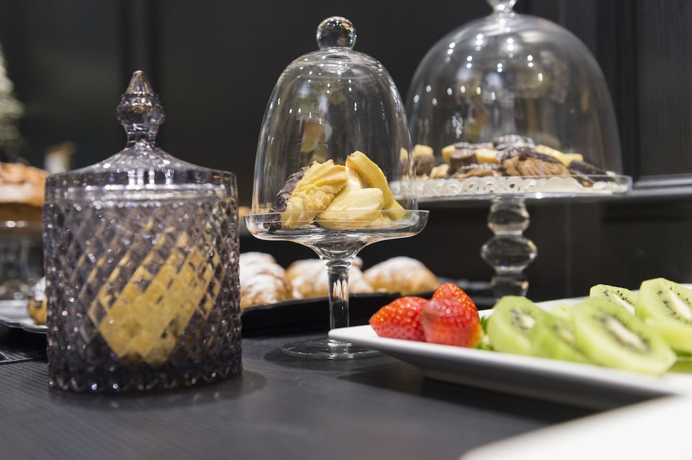 ELIZABETH LIFESTYLE HOTEL