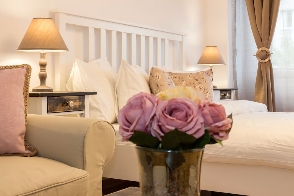 TINERETULUI APARTMENT BY MRG