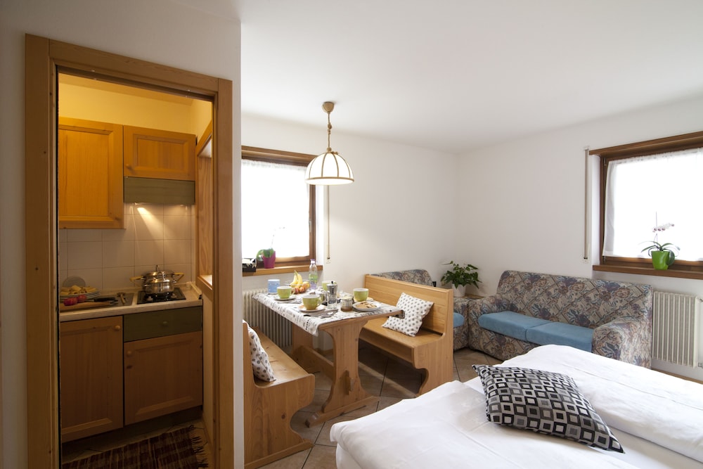 APARTHOTEL MAJESTIC
