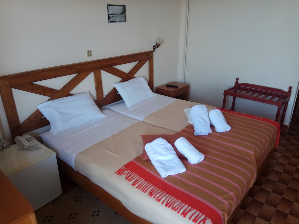 HOTEL CASTRO