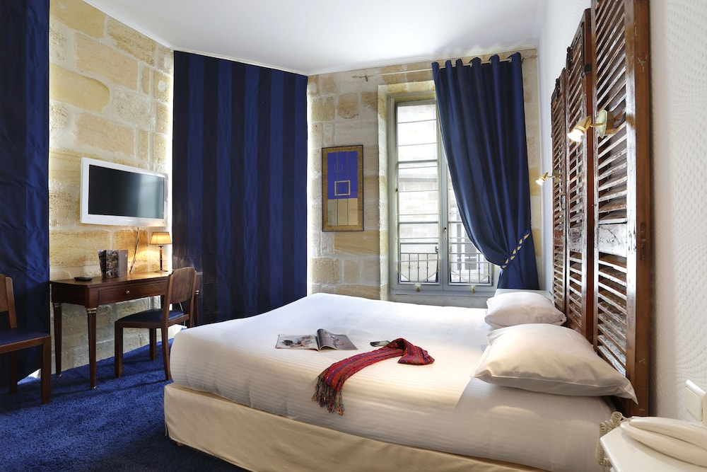 QUALYS-HOTEL LA TOUR INTENDANCE