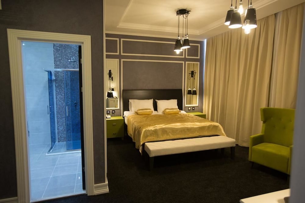 DONDAR HOTEL