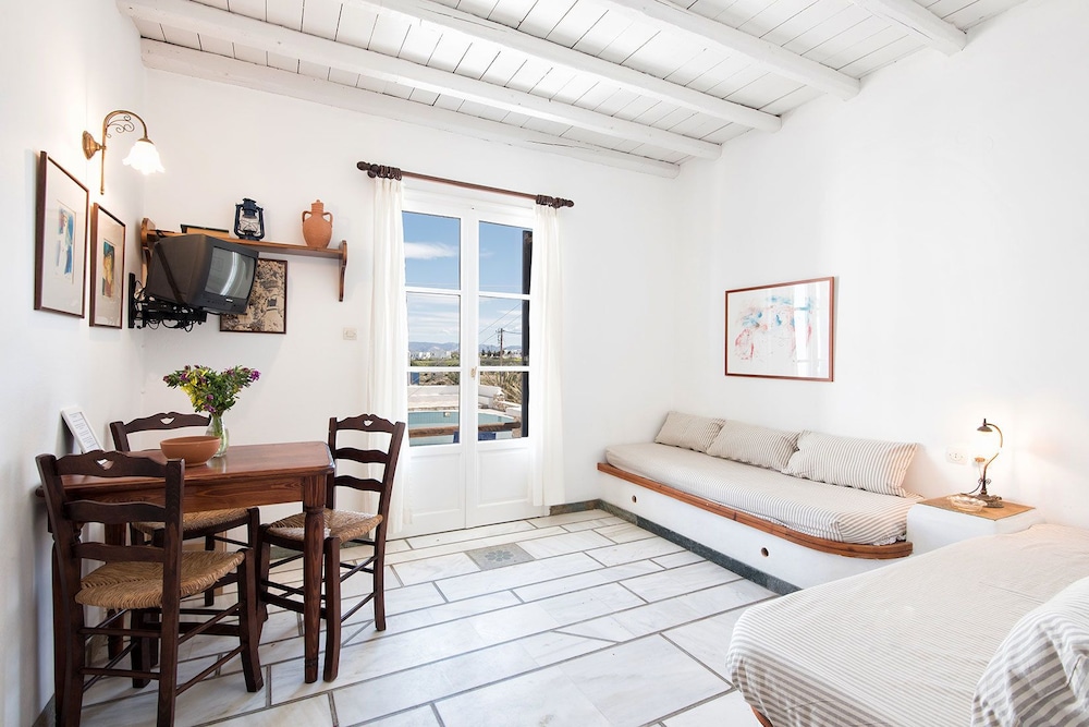 RAMPA APARTMENTS