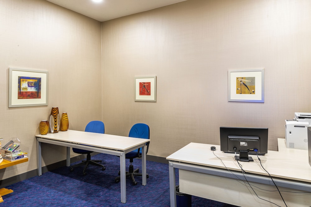 PARK INN BY RADISSON BAKU