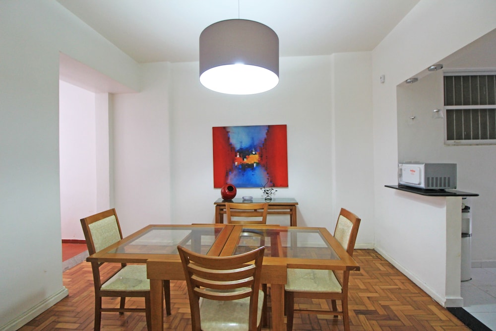 MZ APARTMENTS DUVIVIER