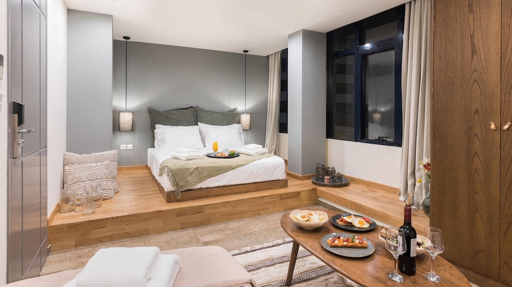 CIEL LIVING ATHENS