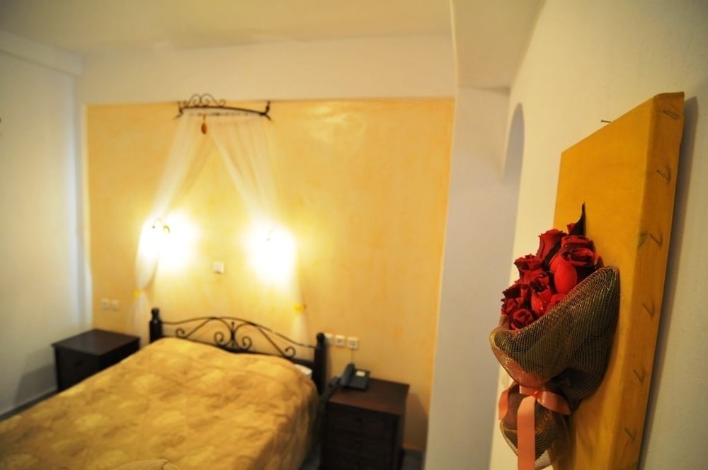 PARADISO BOUTIQUE HOTEL