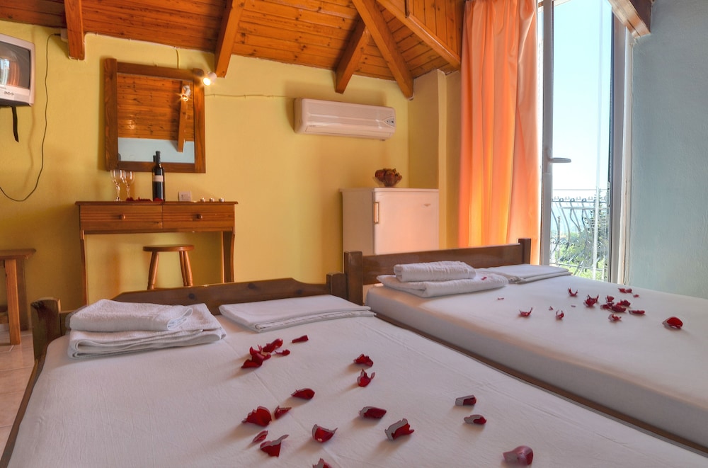 BELVEDERE ZAKYNTHOS STUDIOS
