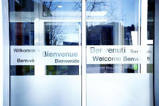 CAMPANILE PARIS OUEST - GENNEVILLIERS BARBANNIERS