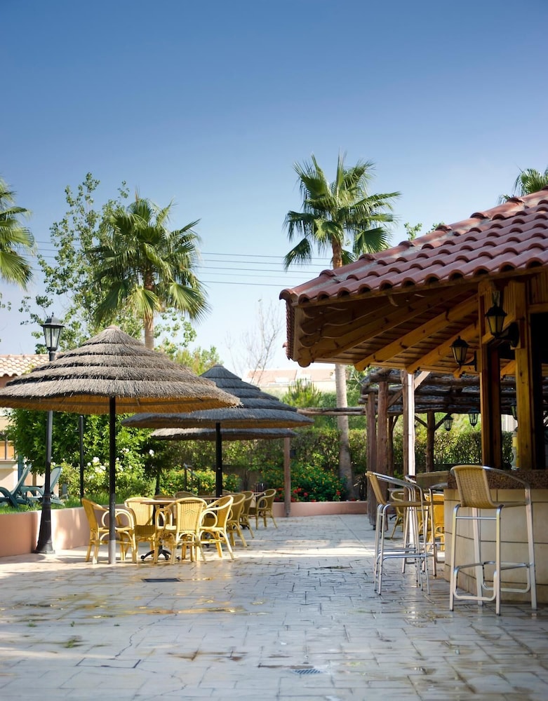 ATLANTICA GARDENS HOTEL