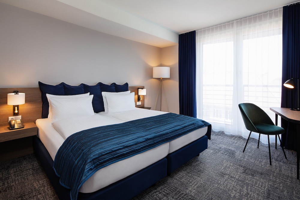 HOLIDAY INN BERLIN CITY CENTER EAST PRENZLAUER ALLEE