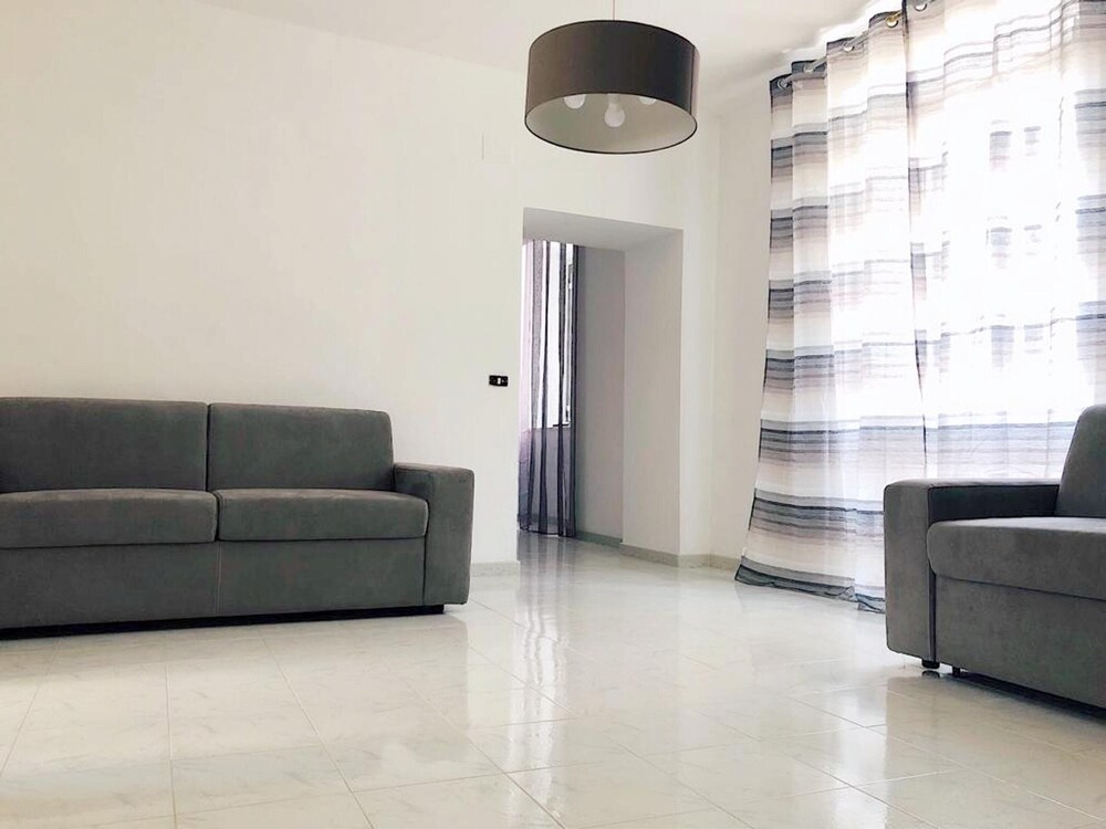 APARTMENT WITH ONE BEDROOM IN MAIORI, WITH WIFI