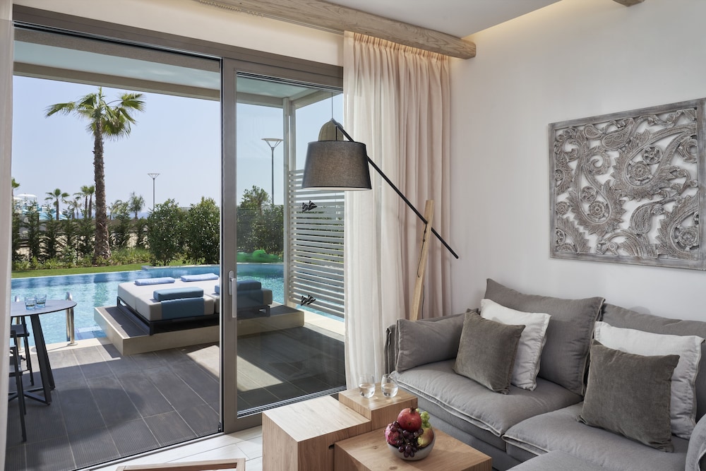 ATLANTICA MARE VILLAGE AYIA NAPA