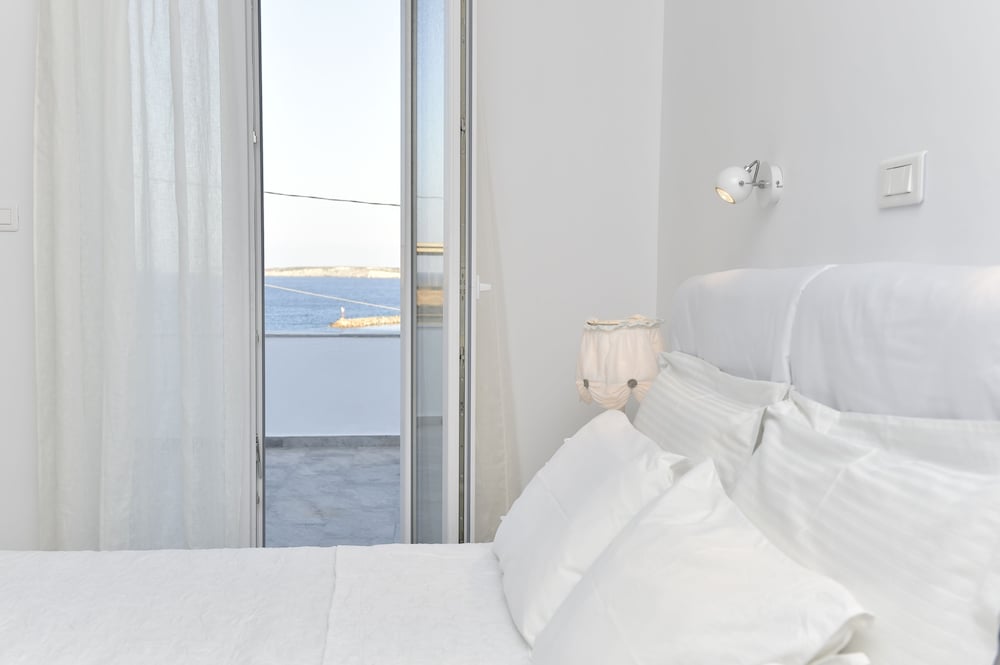 VILLA IRINI