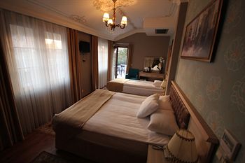 SULTANS ROYAL HOTEL