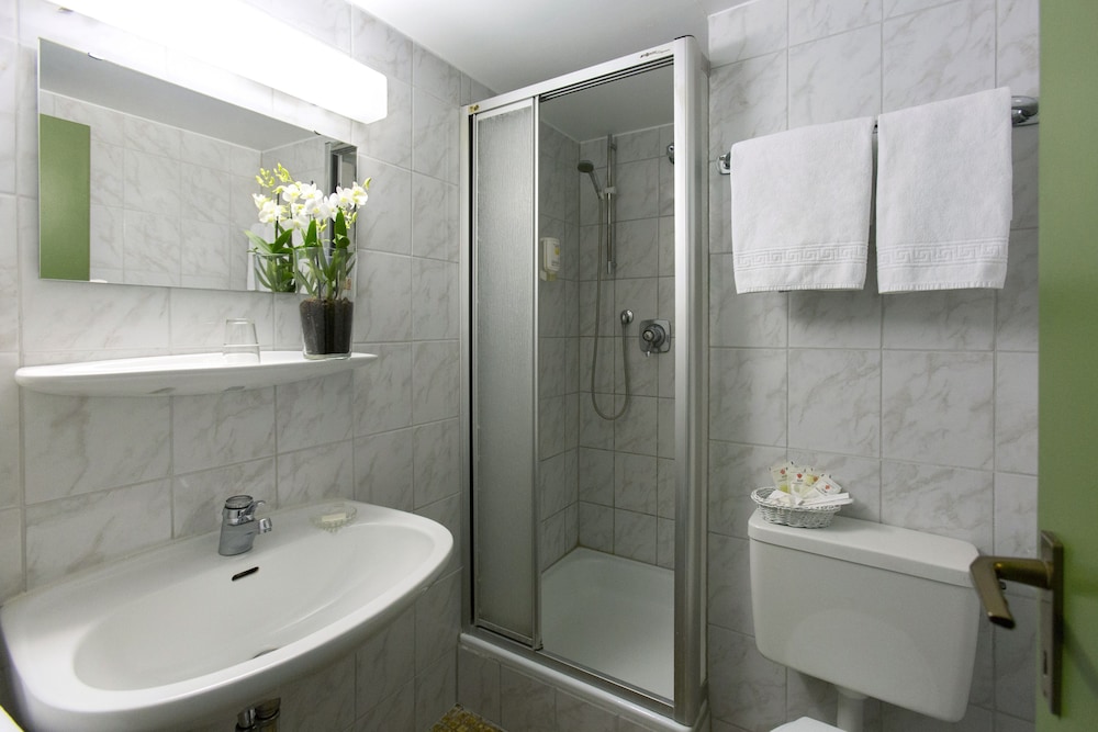 TOP HOTEL POST FRANKFURT AIRPORT