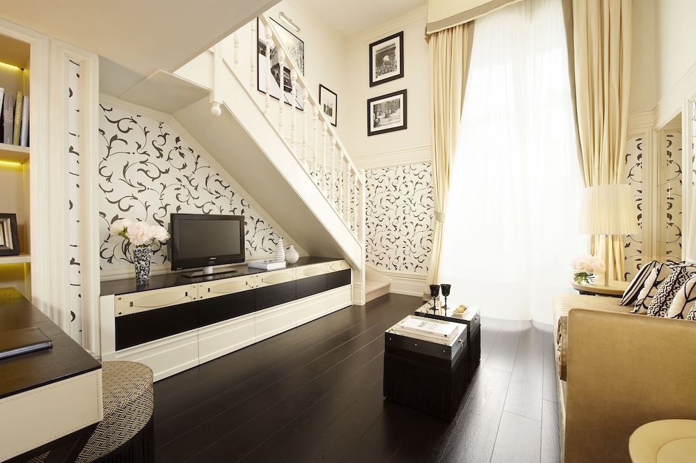 CASTILLE PARIS - STARHOTELS COLLEZIONE