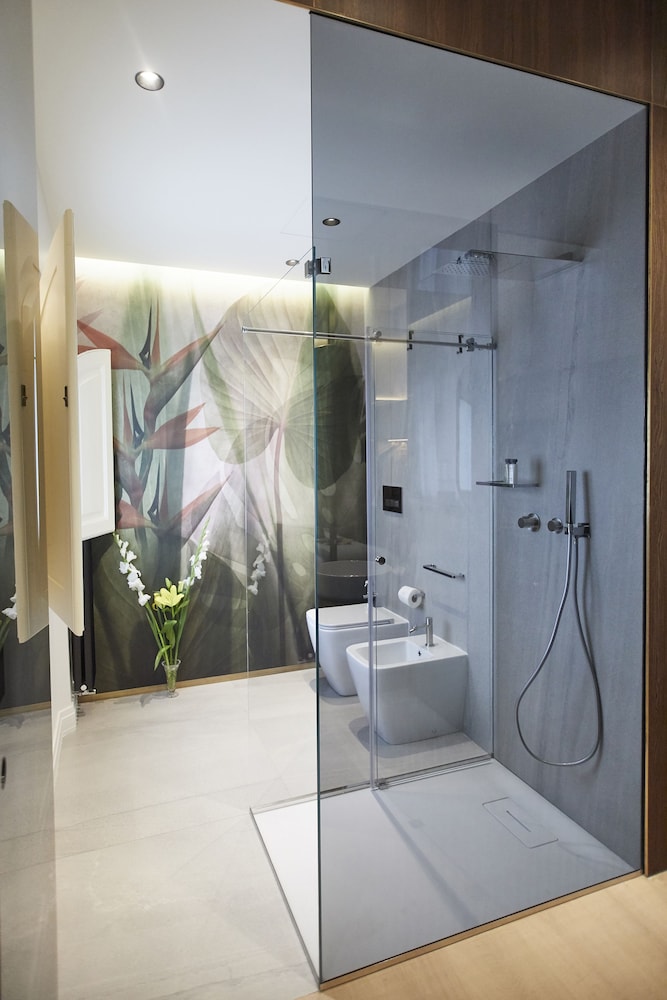 MESSORI SUITES