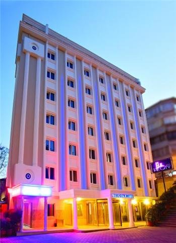 THE CITY HOTEL