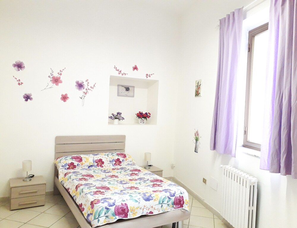 ANDREAS HOUSE