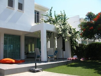 ARCHITECTS VILLAS