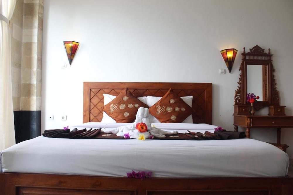 AMERTA SARI HOTEL & RESTAURANT