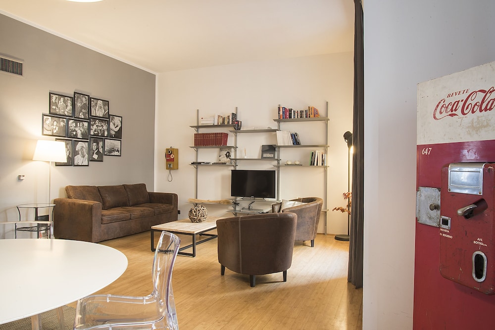 EASYHOMES - BRERA FATEBENEFRATELLI
