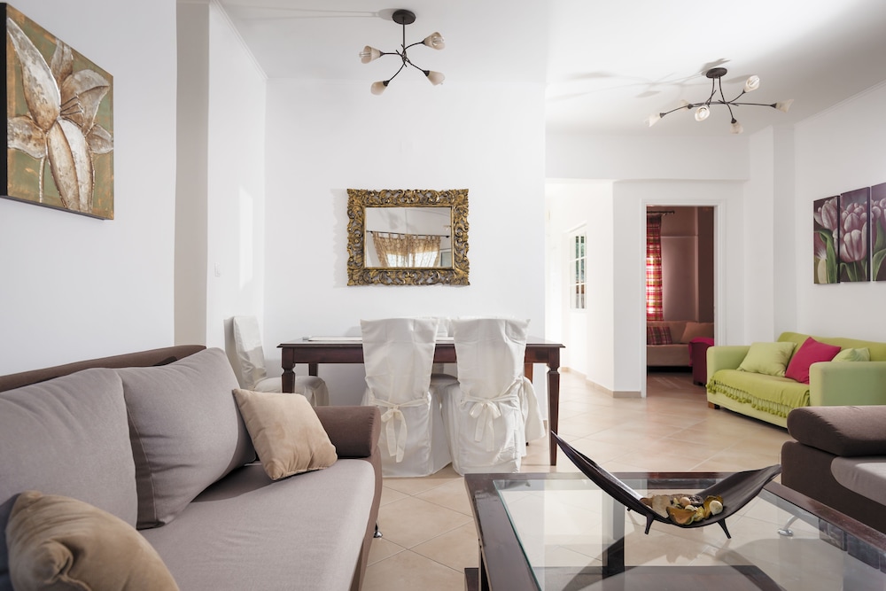 IONIAN GRAND BY CHECKIN