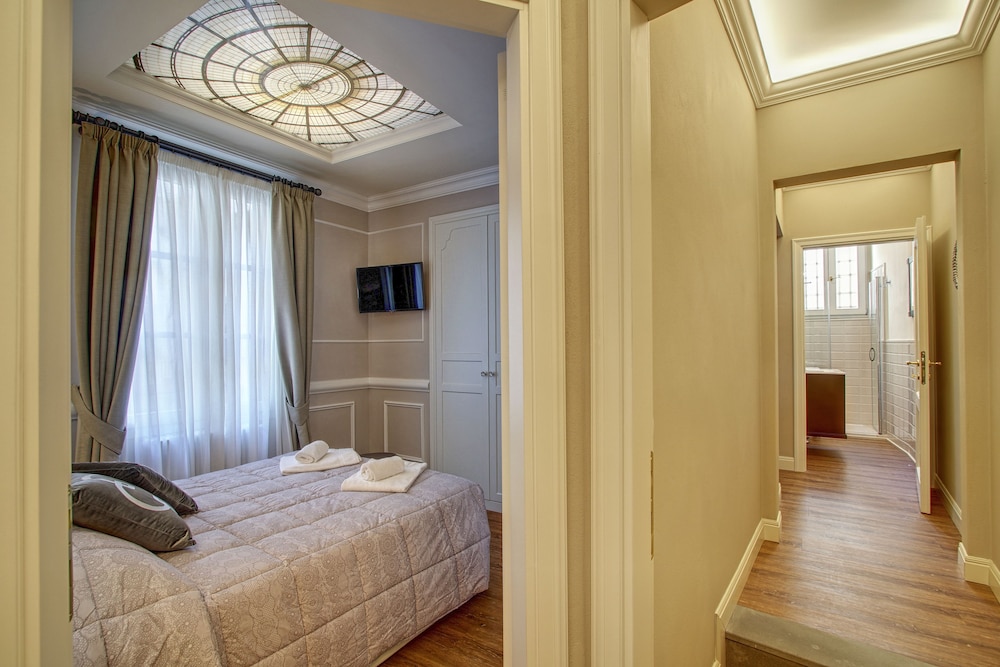 ART APARTMENT LUXURY FAMILY SUITE