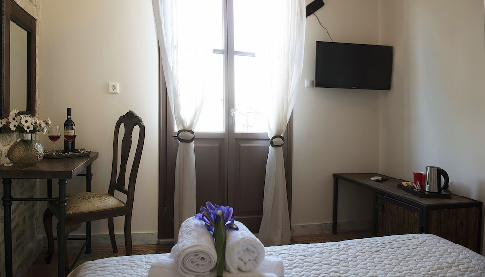BEAUTIFUL CITY SUITES