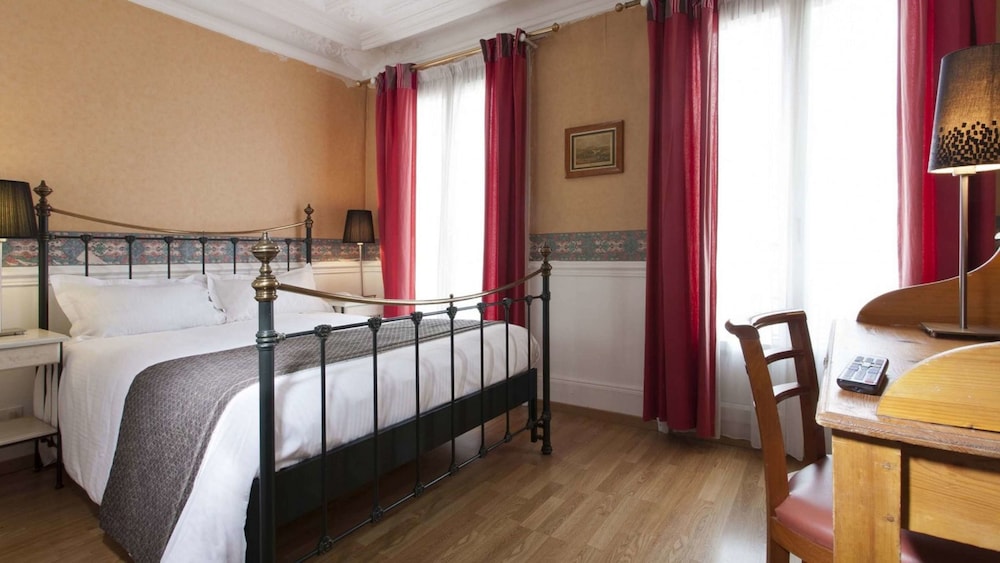 HOTEL CLAUDE BERNARD SAINT GERMAIN