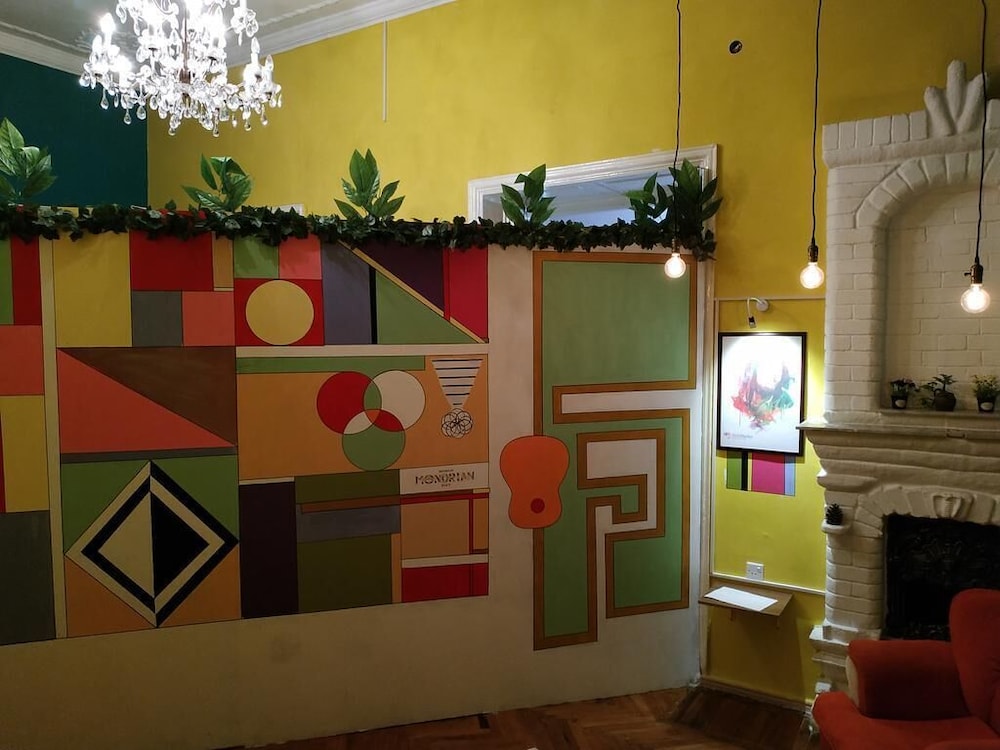 AMSTERDAM HOSTEL