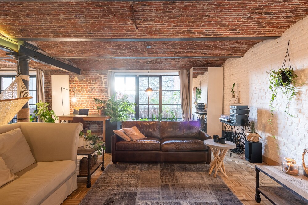 OASIS 2-BEDROOM RESIDENCE - MOLENBEEK
