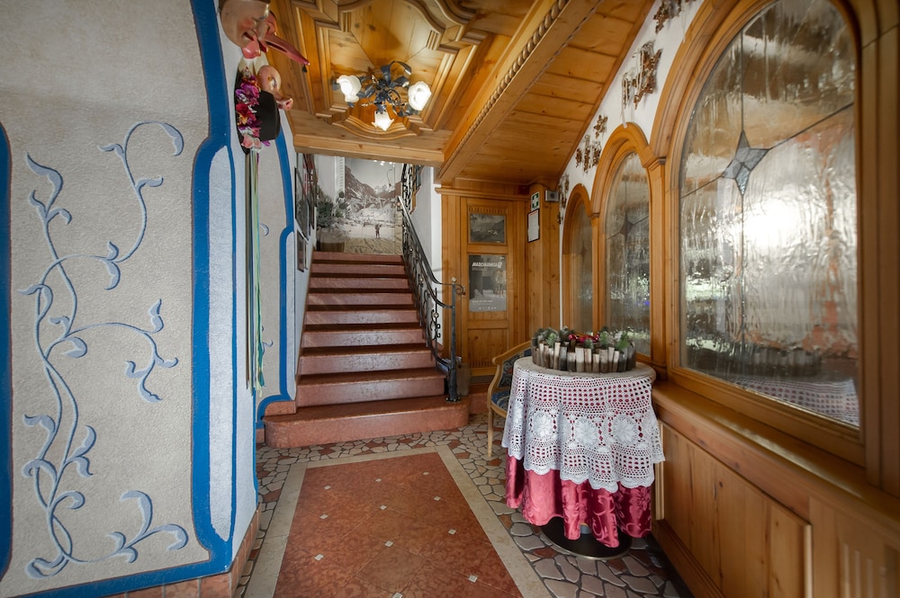 HOTEL STELLA