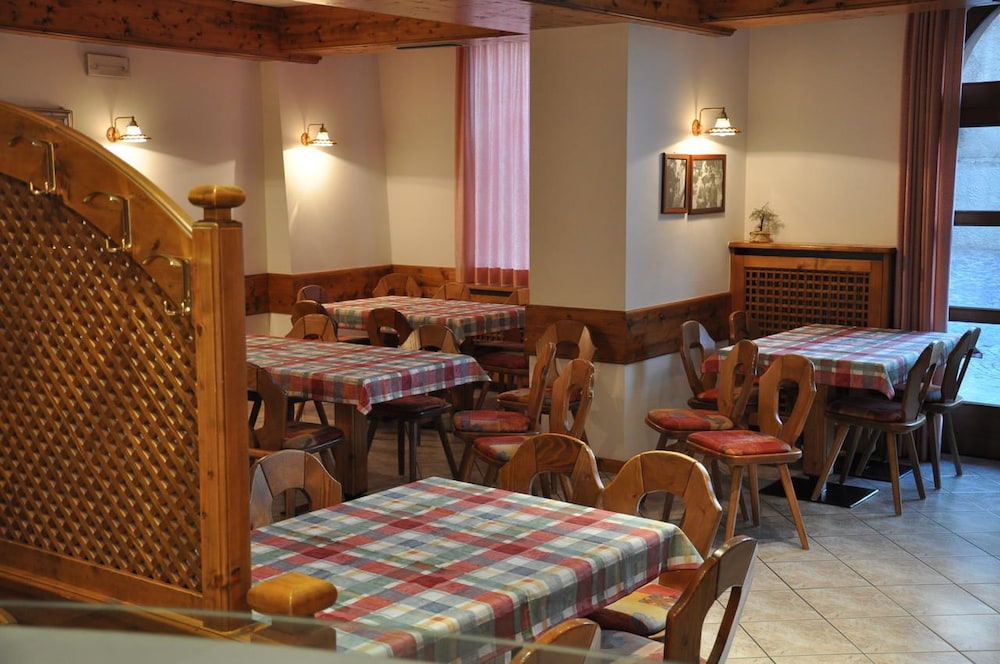 HOTEL DOLOMITI