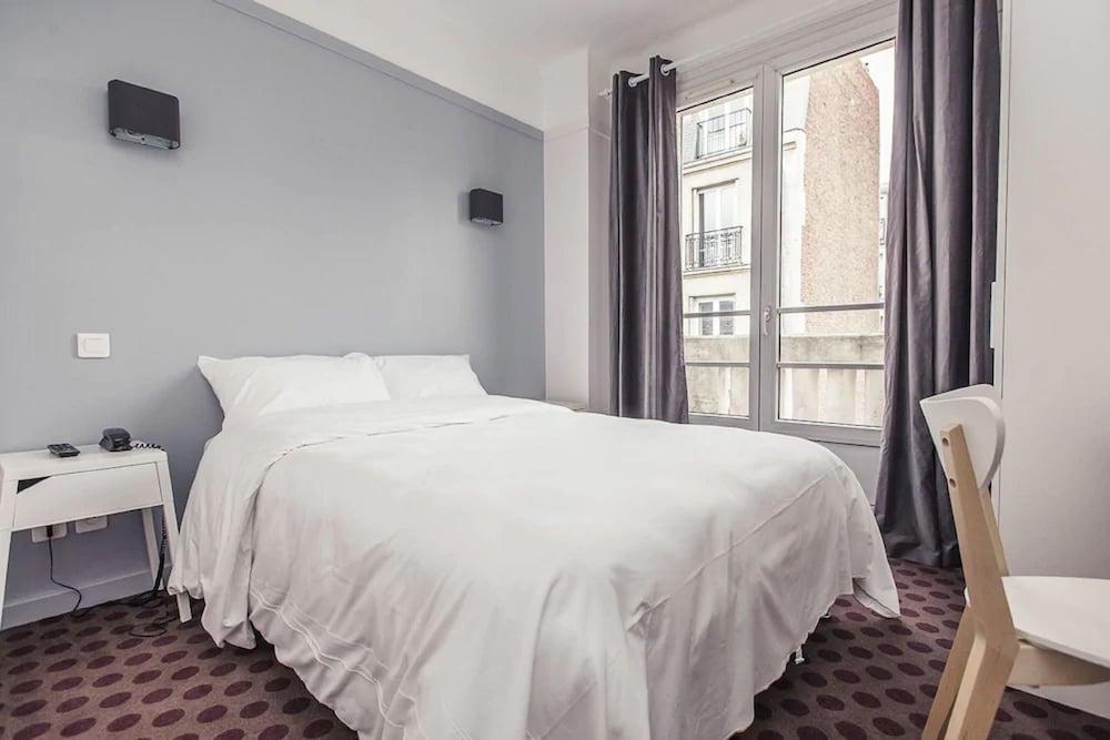 HOTEL AUGUSTE