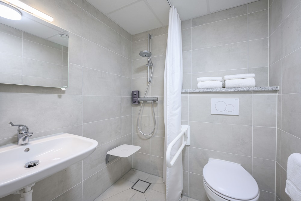 B&B HOTEL BRUSSELS CENTRE GARE DU MIDI