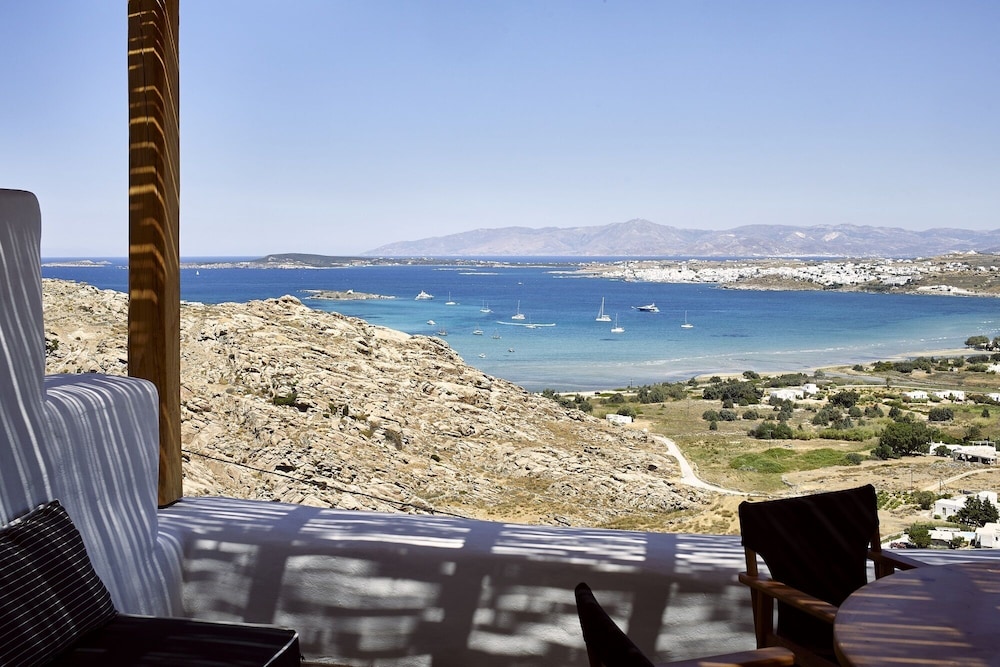 CYAN 3 BEDROOM VILLA SEA VIEW PRIVATE POOL