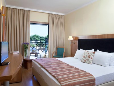 RAMADA ATTICA RIVIERA (34 KM FROM ATHENS)