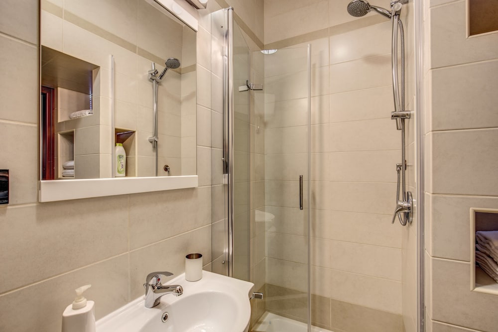 ARTEMIS GUEST HOUSE
