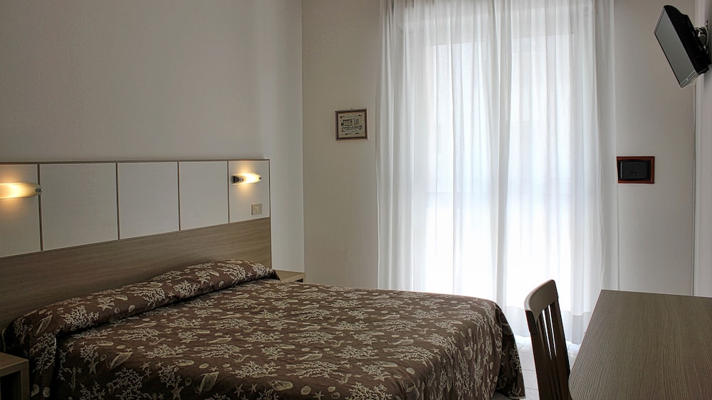 HOTEL COLUMBIA & NINFEA
