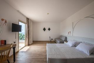 AKTEON HOLIDAY VILLAGE