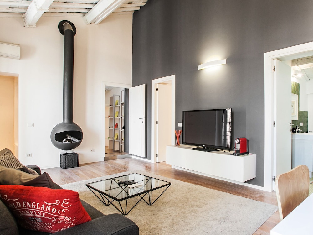 AT HOME SPANISH STEPS