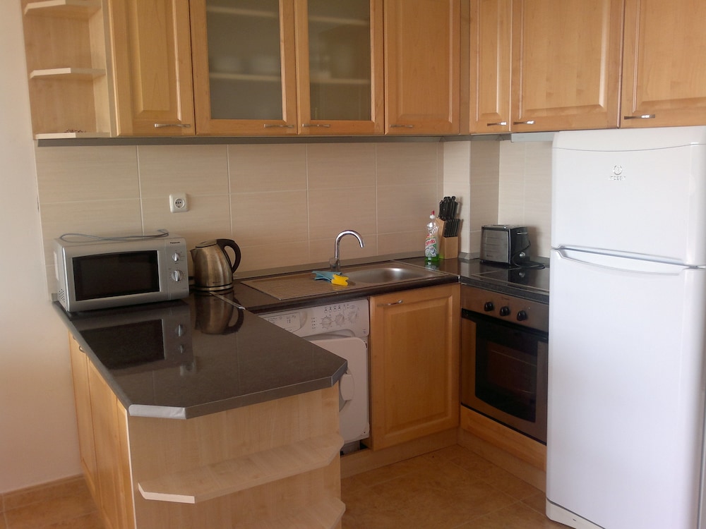 DELFIN APARTMENTS