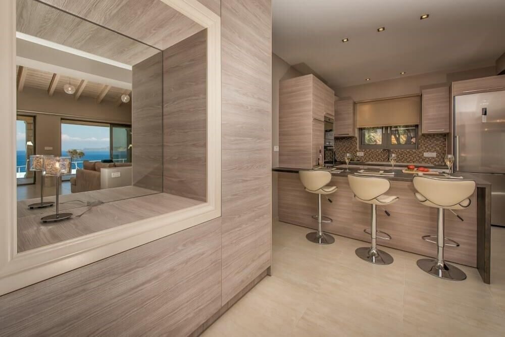 AVRA LUXURY VILLA